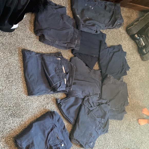 9 pairs of mens carhartt work pants - Picture 2 of 5